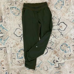 Lululemon Dance Studio Mid-Rise Crop 25"